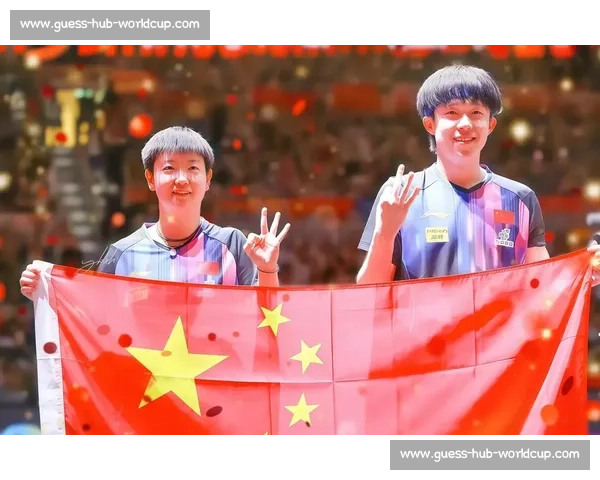冠军的荣耀！国乒包揽男女单打冠军，荣耀属于中国！